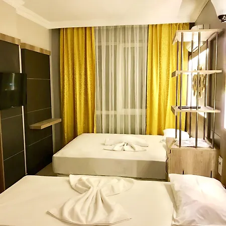 Linda Star Palace 2*