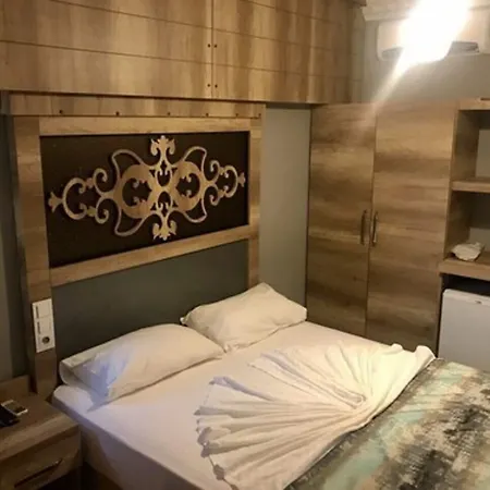 Linda Star Palace 호텔 2*