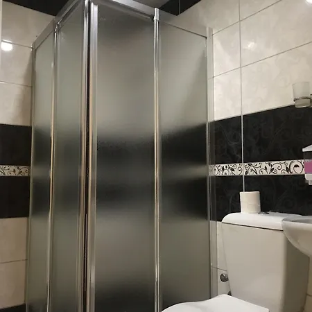 Linda Star Palace מלון