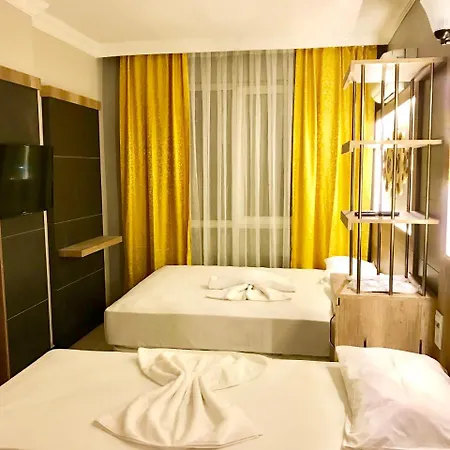 Linda Star Palace