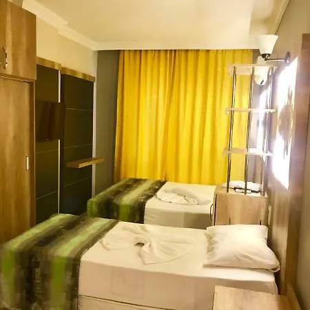 Linda Star Palace Hotel 2*