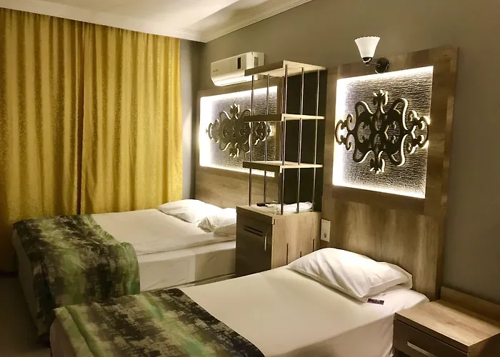 מלון Linda Star Palace
